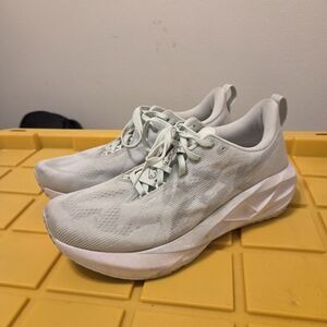 Asics Novavlast 5 Aqua Blue